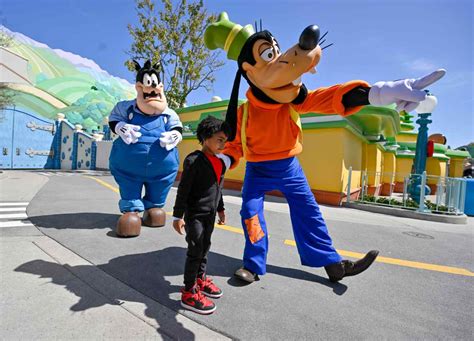 Mickey’s Toontown troubles plague Disneyland 3 months after land reopens